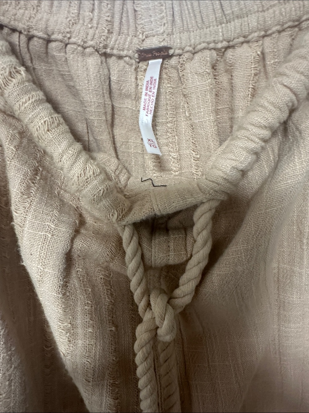 Free people draw string skirt. - Picture 2 of 6